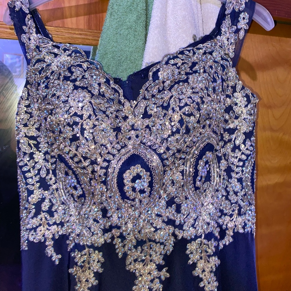 Mermaid Style Prom Dress Size L